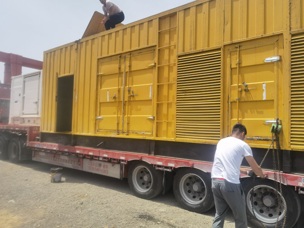 贺兰汽油发电机对供油装置的要求